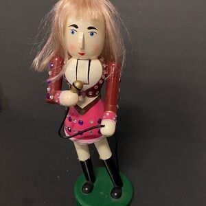 VINTAGE 2008 TAYLOR SWIFT NUTCRACKER, LIMITED EDITION